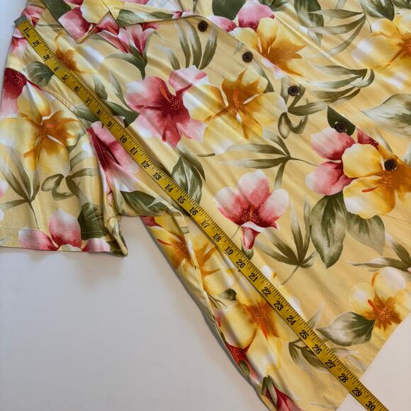 Caribbean Joe Tropical Button Top Womens Size 3X Yellow Hawaiian Floral Aloha - Picture 6 of 6